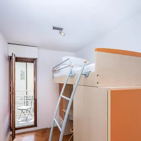 Apartament B&a - Center Of