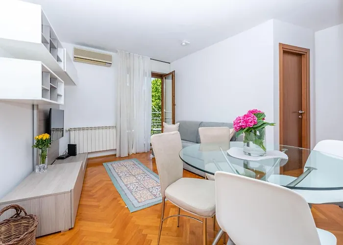 B&a - Center Of Σπλιτ