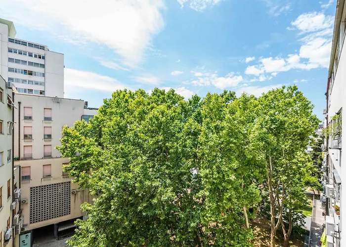 B&a - Center Of * Σπλιτ